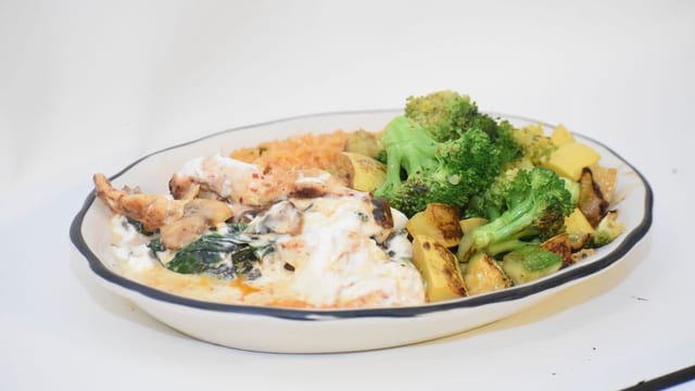 Pollo Con Crema.