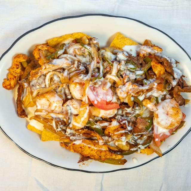 Texas Fajita Nachos (Full).